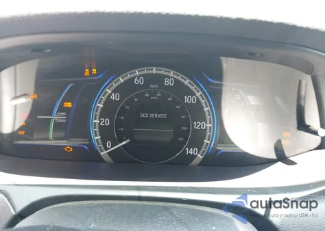 2015 Honda Accord Hybrid Exl z USA, uszkodzony, nr VIN 1HGCR6F50FA013702